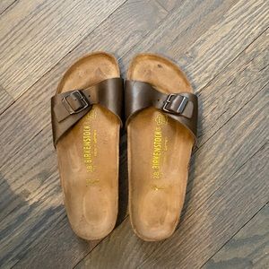 Birkenstock slides size 38